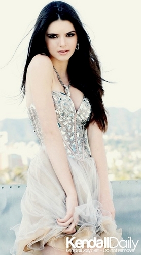  Kendall Jenner ' Prom Dresses Photoshoot '