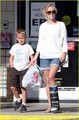 Reese Witherspoon: Brentwood with Deacon! - reese-witherspoon photo