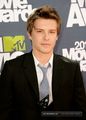 2011 MTV Movie Awards [Arriving] - June 6 - xavier-samuel photo