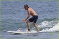 Gerard Butler: Shirtless Surfer in Maui! - gerard-butler photo