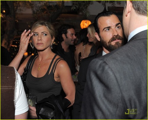 Jennifer Aniston & Justin Theroux: Jason Sudeikis Party!