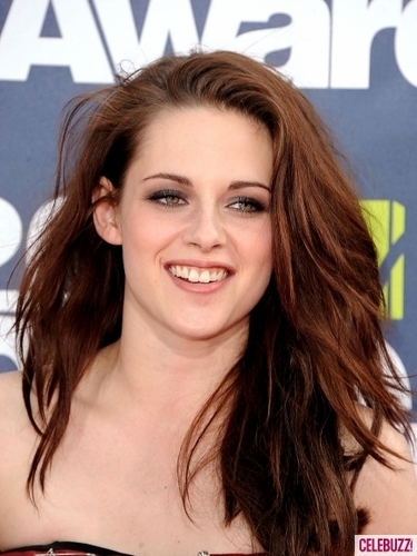  Kristen Stewart at the 2011 MTV Movie Awards