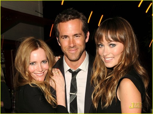  Ryan Reynolds & Olivia Wilde Celebrate 'Details'