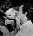 Maureen O'Hara & Errol Flynn - classic-movies photo