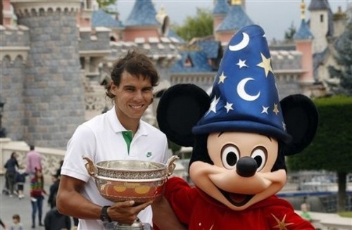  Rafael Nadal Celebrates 6th French Open Victory at Disneyland