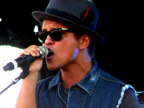  Bruno Mars <33 New Pictures ♥♥♥ 2011