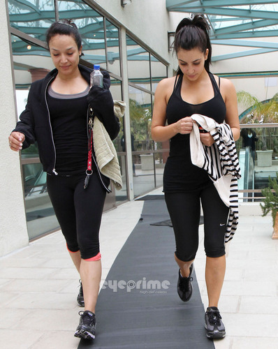  Kim Kardashian at the Gym with no Make Up in West Hollywood, Jun 12