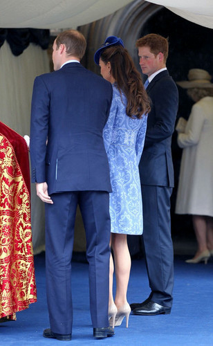  Will and Kate attend church