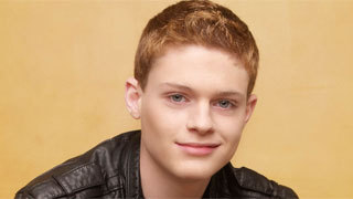 switched at birth cast,shocked teens and adults.will they make it through the living arangement?