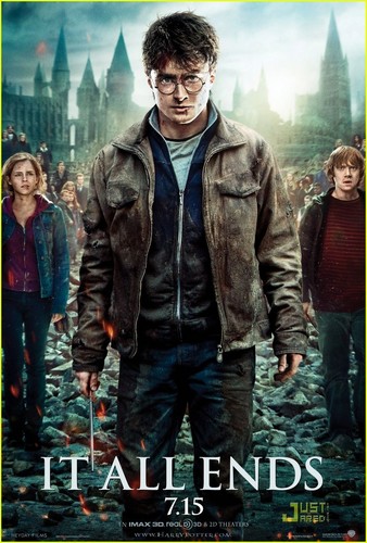  'Harry Potter & The Deathly Hallows Part II' New Poster!