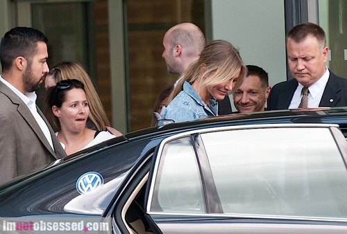 Cameron Diaz Gets Bombarded By Fans In Berlin
