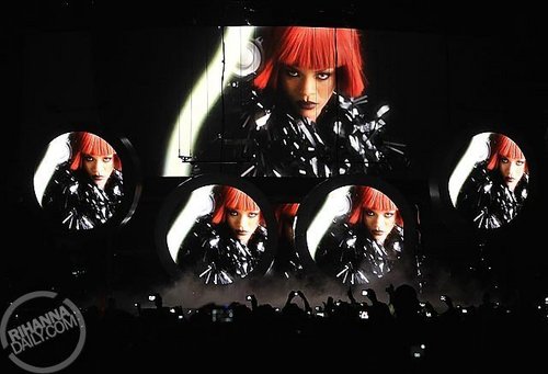  Rihanna - LOUD Tour (2011) - Auburn Hills, MI - June 14, 2011