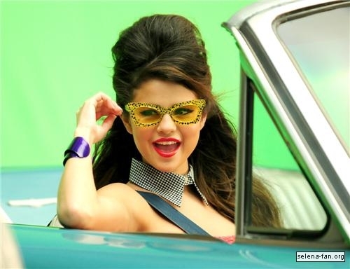 Selena - 'Love You Like a Love Song' Music Video Stills 2011