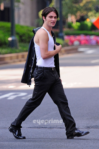  Shiloh Fernandez on the Set of Syrup in NY, Jun 18