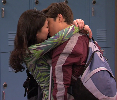  Carly and Freddie kissing at school