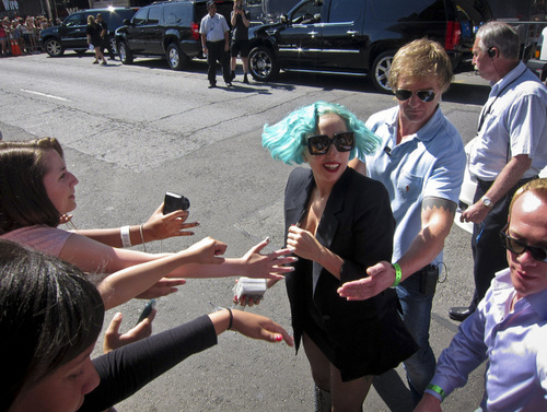  Gaga arriving @ MMVA 2011