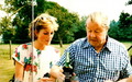Princess Diana having lunch with her father. - princess-diana photo