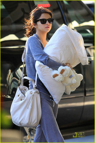  Selena Gomez has never been so soft!