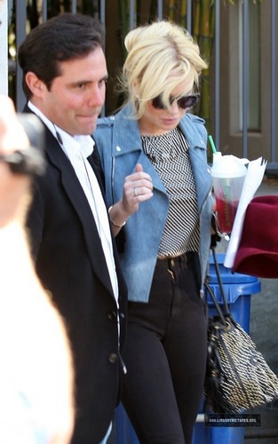  Lindsay Lohan Arriving At NBC Studios