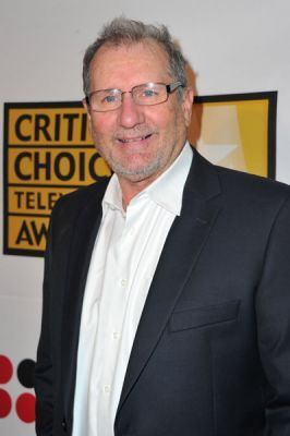 The Cast @ the Critics' Choice Awards 2011