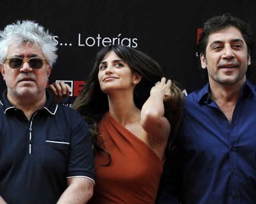  Penelope Cruz and Javier Bardem at the opening of the 'Street of Stars' in Madrid (June 27).