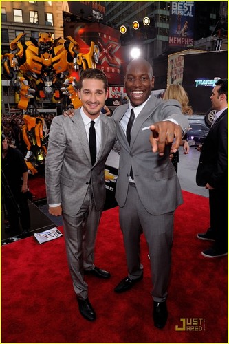  Shia LaBeouf Premieres 'Transformers' in NYC