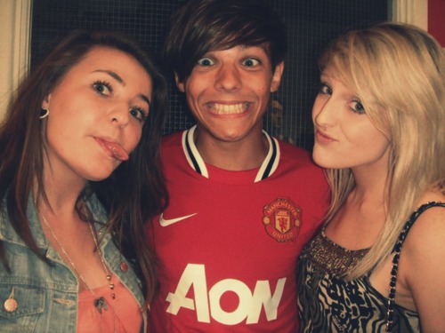 Sweet Louis Wiv Fans After Playing A Football Game In Doncaster! 100% Real ♥