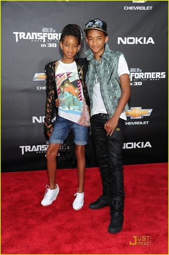  Willow Smith: 'Transformers' Premiere with Jaden!