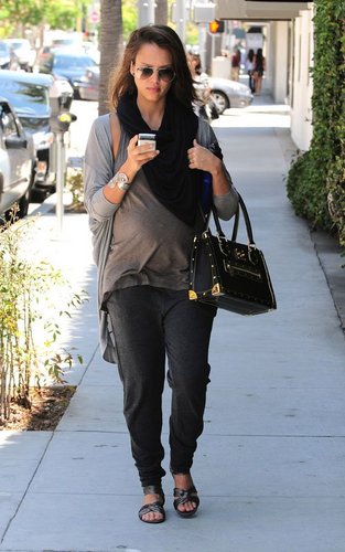  Jessica - Out in Los Angeles - June 30, 2011