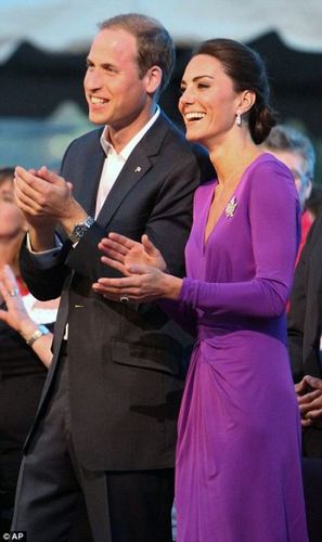  Prince William & Catherine attend a 음악회, 콘서트 in Canada