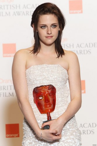  02.21.10: The नारंगी, ऑरेंज British Academy Film Awards - Press Room