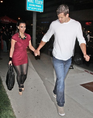  Kim Kardashian And Kris Humphries Leaving ボア