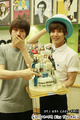 Leeteuk with his birthday cake - super-junior photo