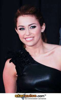 Miley cutee