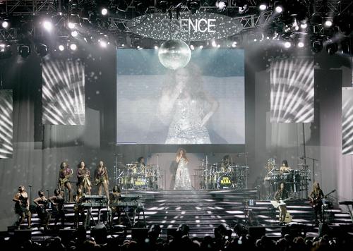  Performs During The Essence Fest In The Superdome In New Orleans