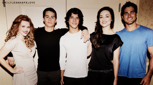  The Cast <3