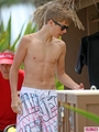 Nice body Justin - justin-bieber photo