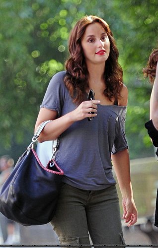  On the Set of "Gossip Girl" - July 7