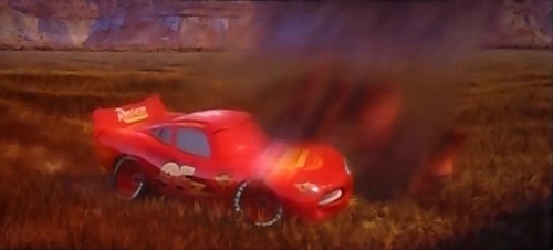  Tow Mater & Lighting McQueen vs. трактор
