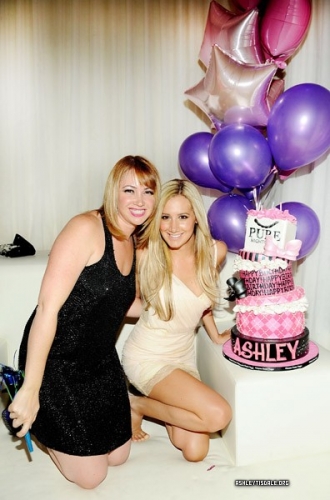  Ashley Celebrating her 26th in Las Vegas