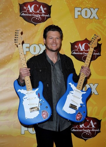  Blake Shelton - American Country Awards 2010 - Press Room