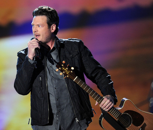  Blake Shelton - American Country Awards 2010 - ipakita