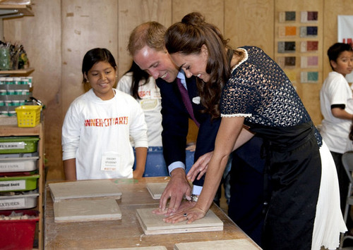  Prince William at Inner City Arts Youth Project