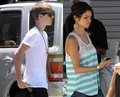 Selena Surprising Justin studio in LA - justin-bieber photo