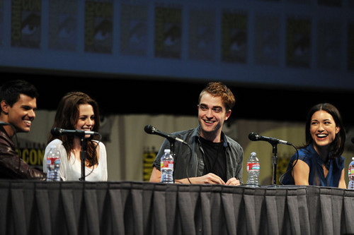  "The Twilight Saga: Breaking Dawn Part 1" Panel - Comic-Con 2011