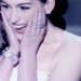 Anne Hathaway - leyton-family-3 icon