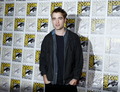 Rob at the Breaking Dawn Press Conference – Comic Con 2011 - robert-pattinson photo