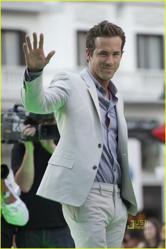 Ryan Reynolds: 'Green Lantern' Madrid Premiere