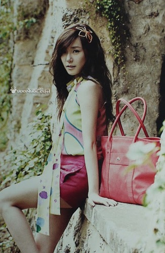 SNSD Tiffany Vogue Girl August 2011