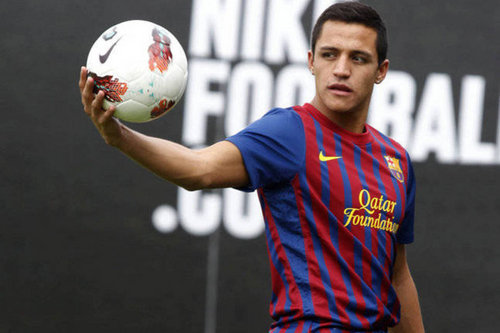 Alexis now wearing Barça colours